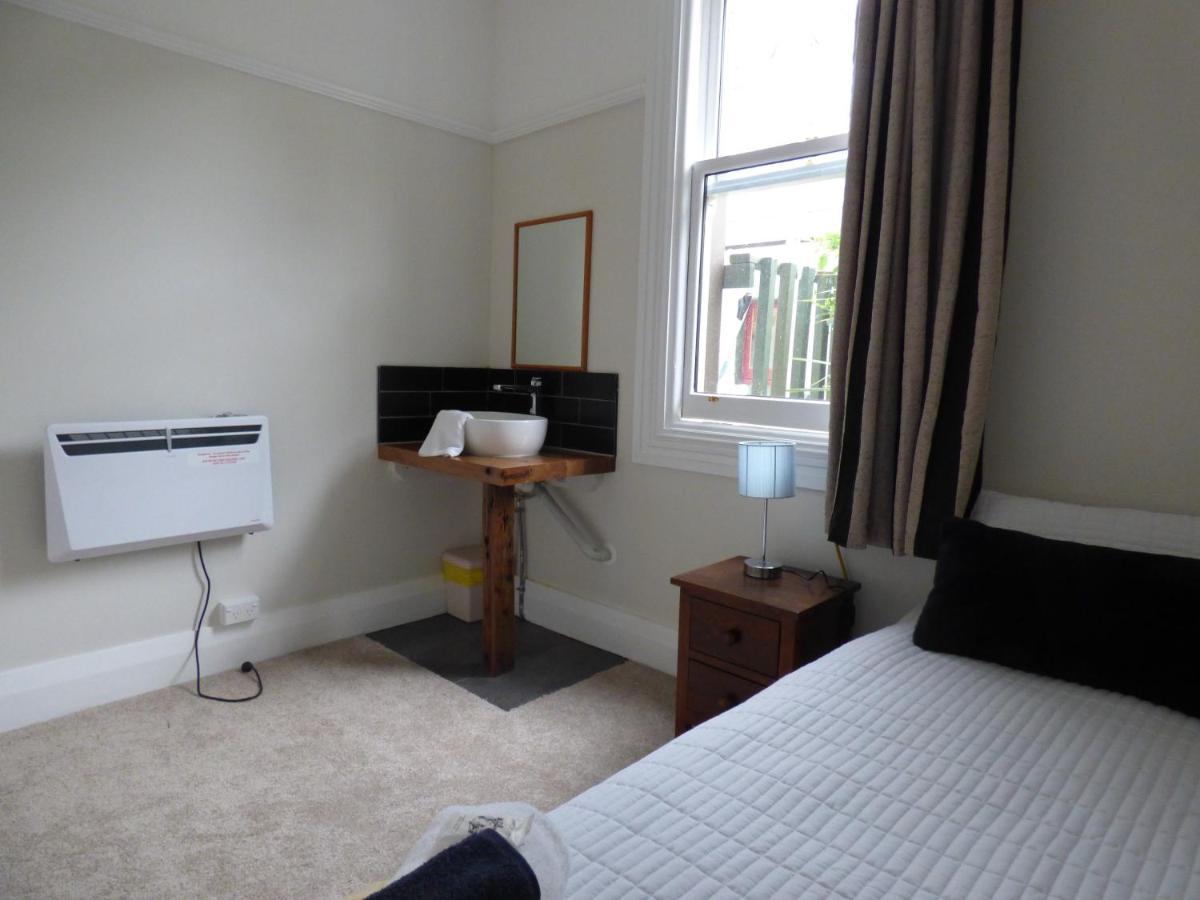 Sahara Guest House Dunedin Eksteriør bilde